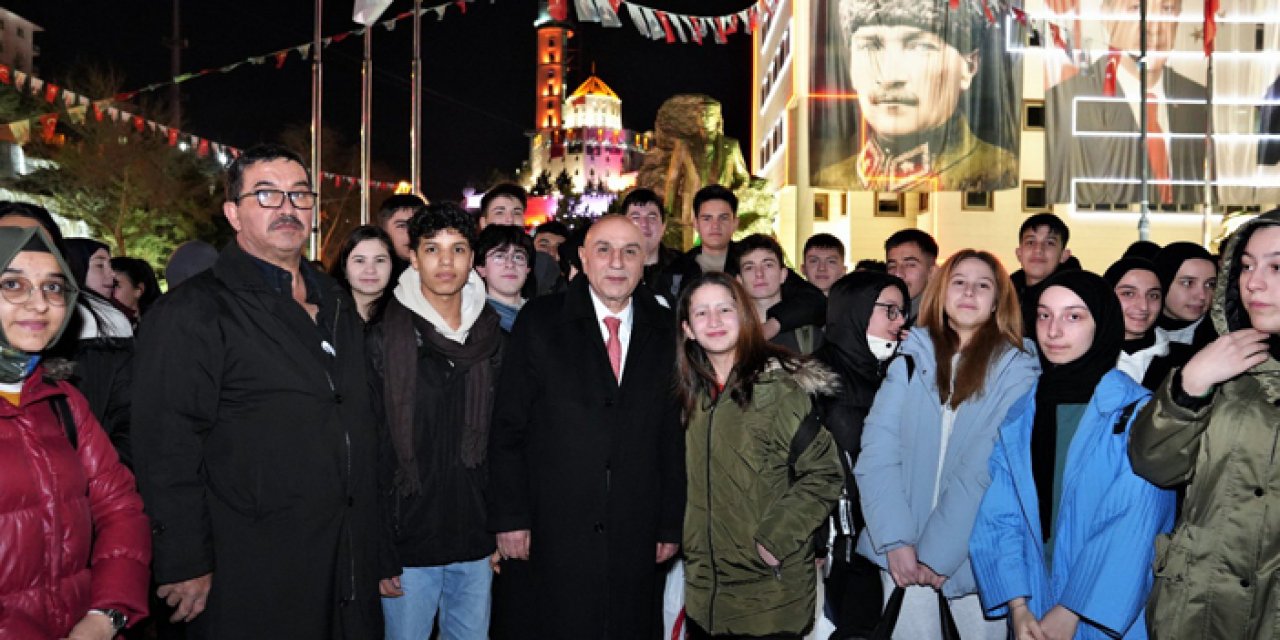 Turgut Altınok Çanakkale yolcularını uğurladı