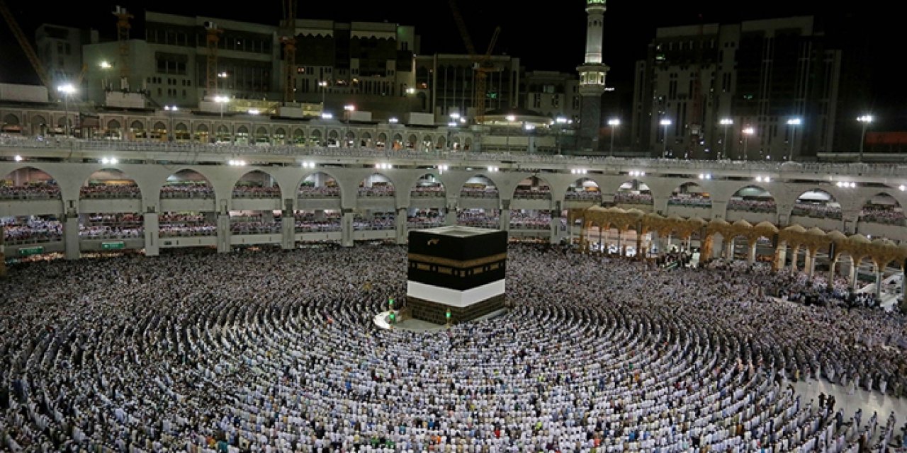 Huşu nedir? Namazda huşu nedir? Dinde huşu ne demek?