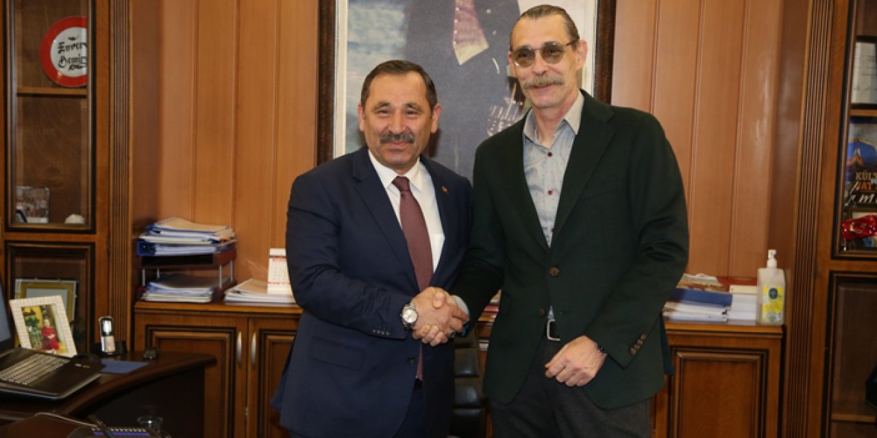 Ankara’da adaylar arasında dikkat çeken ziyaret