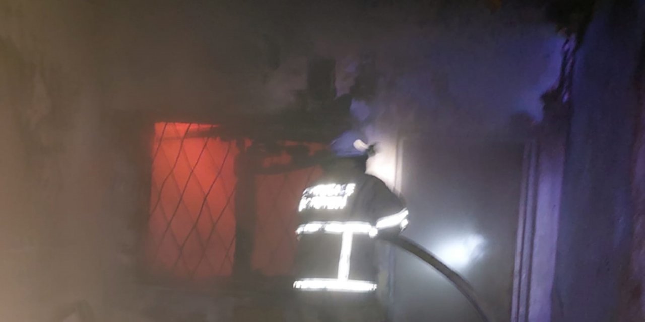 Kırıkkale'de yangın! 1 kişi tedavi altına alındı