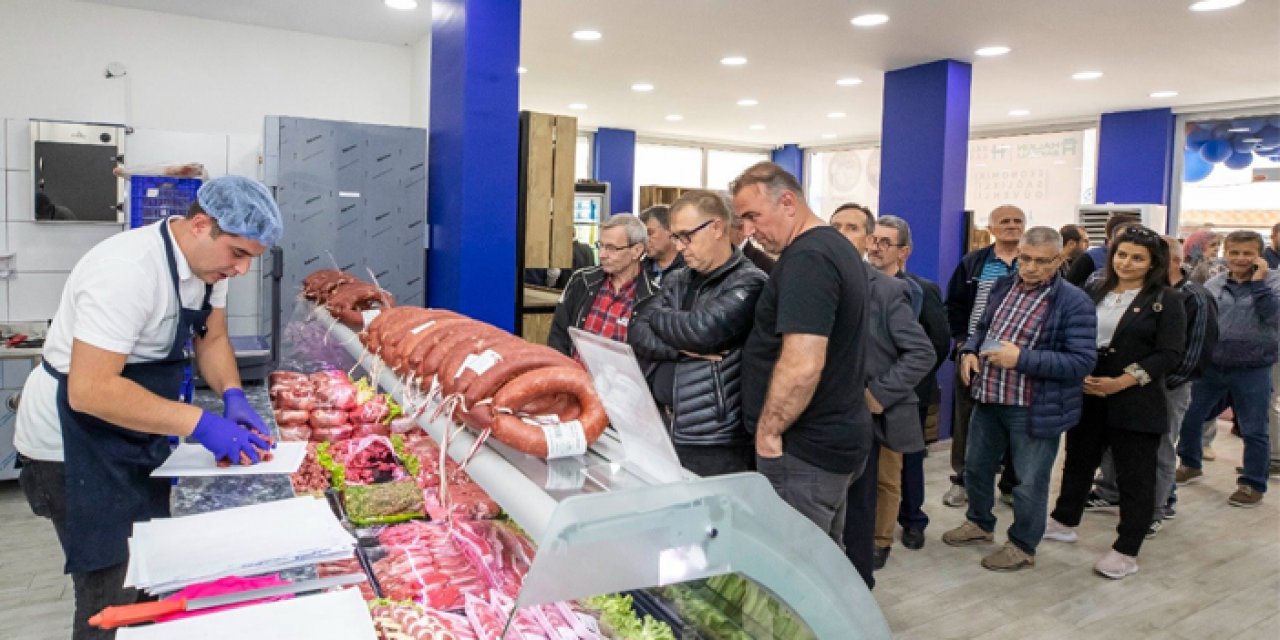 İzmirliye Büyükşehir’den müjde: Her şey organik ve ucuz olacak