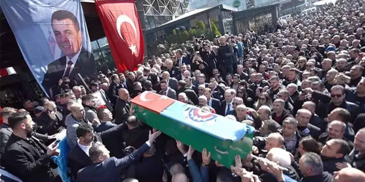 Pevrul Kavlak sevenleri tarafından son yolculuğuna uğurlandı