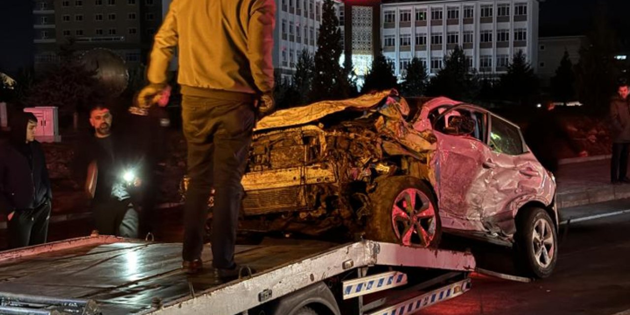 Bingöl'de zincirleme trafik kazası: 5 yaralı