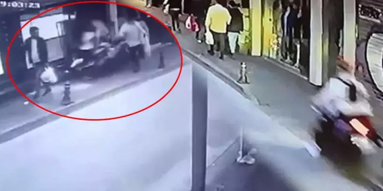 İzmir’de motosikletiyle 5 yayanın arasına daldı: Yaralılar var