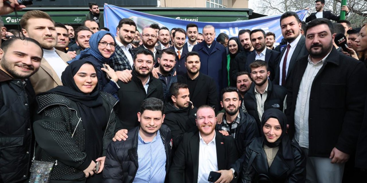 Cumhurbaşkanı Erdoğan'a sürpriz doğum günü kutlaması