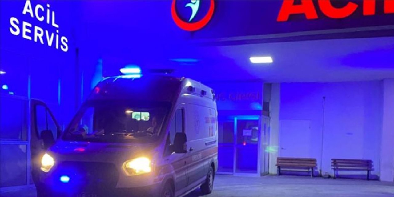 Erzurum'da 4 aracın karıştığı kazada 1'i ağır 3 yaralı