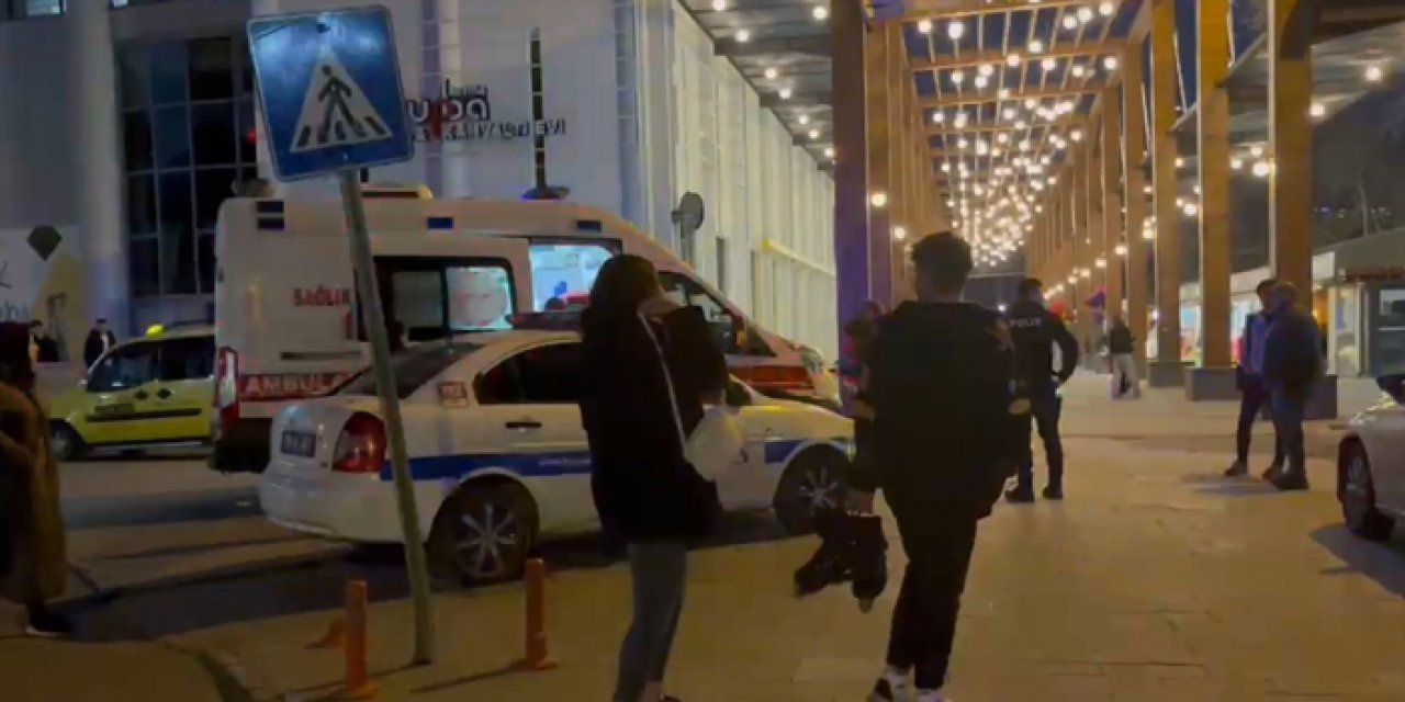 Liseli gençlerin bıçaklı kavgası: 1 yaralı