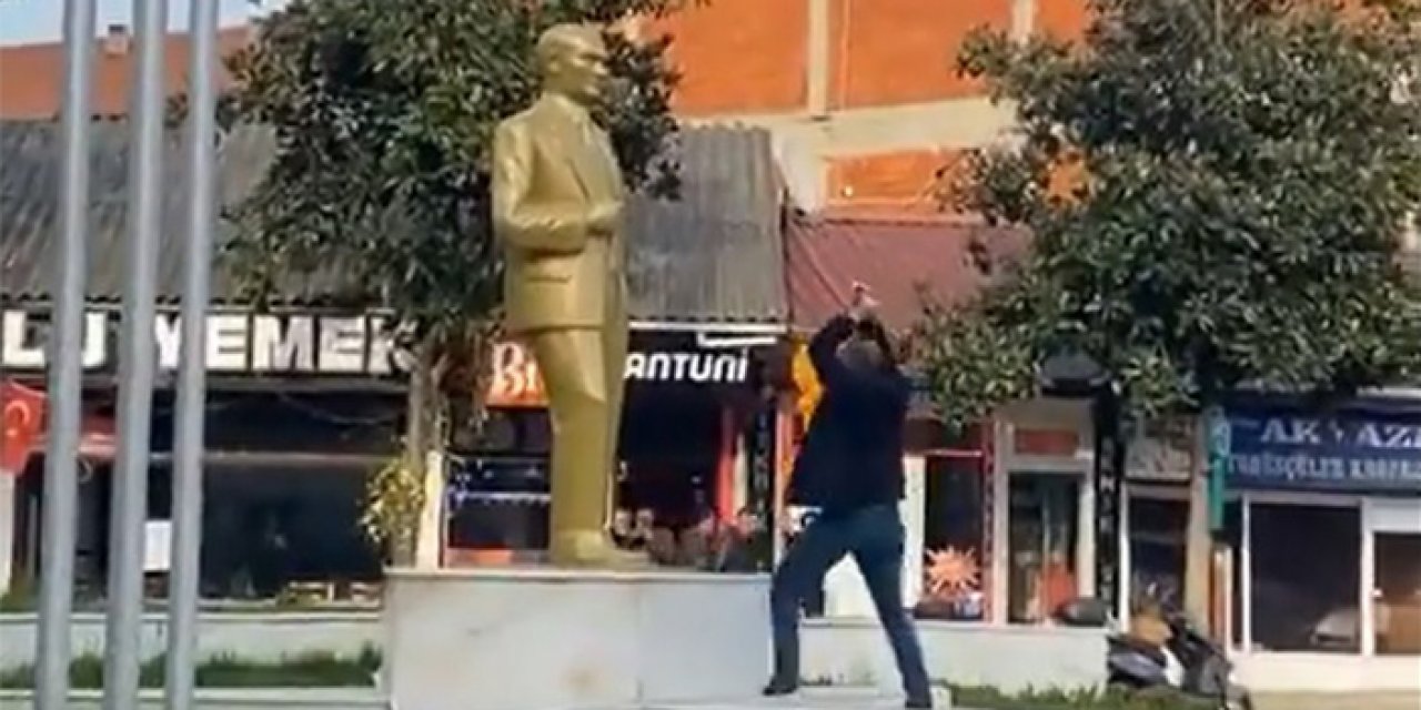 Atatürk heykeline balyozlu saldırı