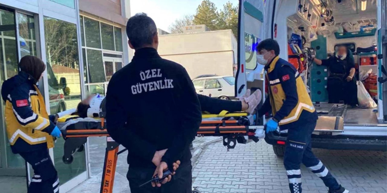 Konya'da otomobil ile minibüs çarpıştı