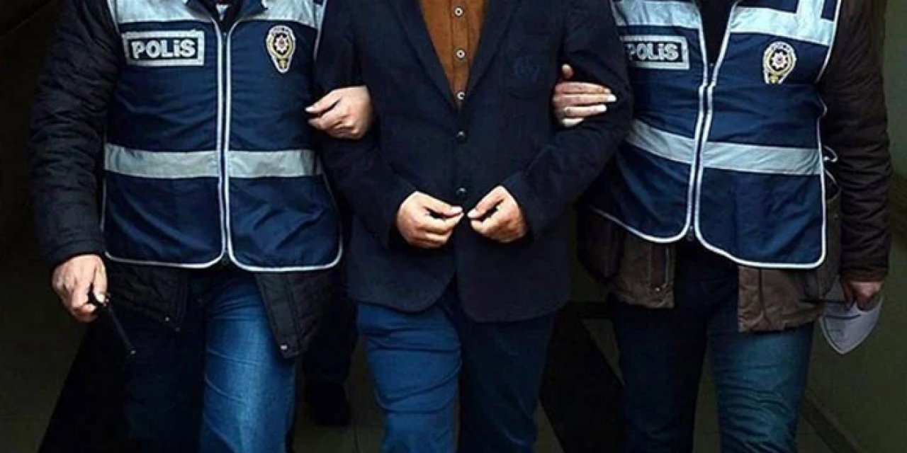 Adana’da feci olay: Barışmak istemeyen sevgilisini boynundan vurdu!