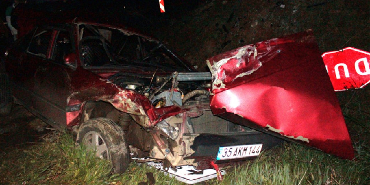 İzmir'de trafik kazası: 1 ölü, 3 yaralı