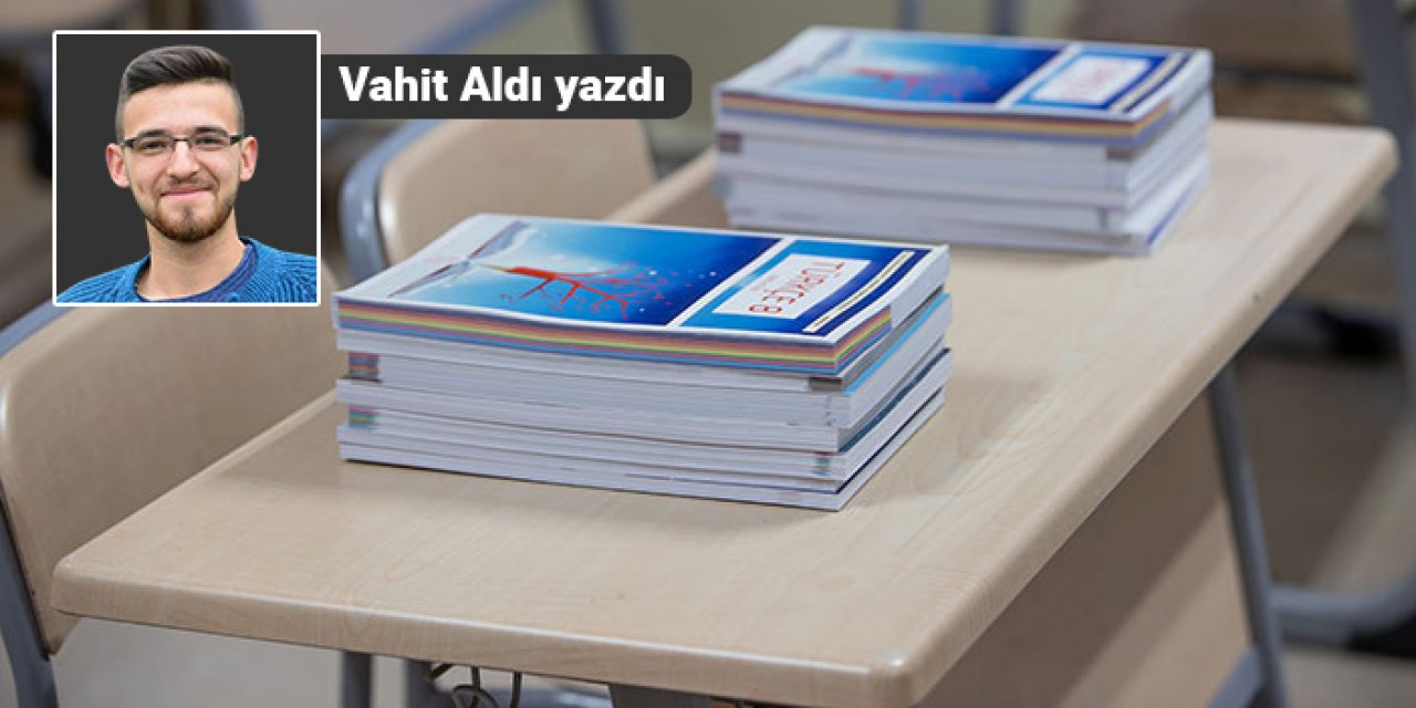 Özel okullarda ücretsiz kitap tutar mı? Ek kaynak yapar, yine satarlar