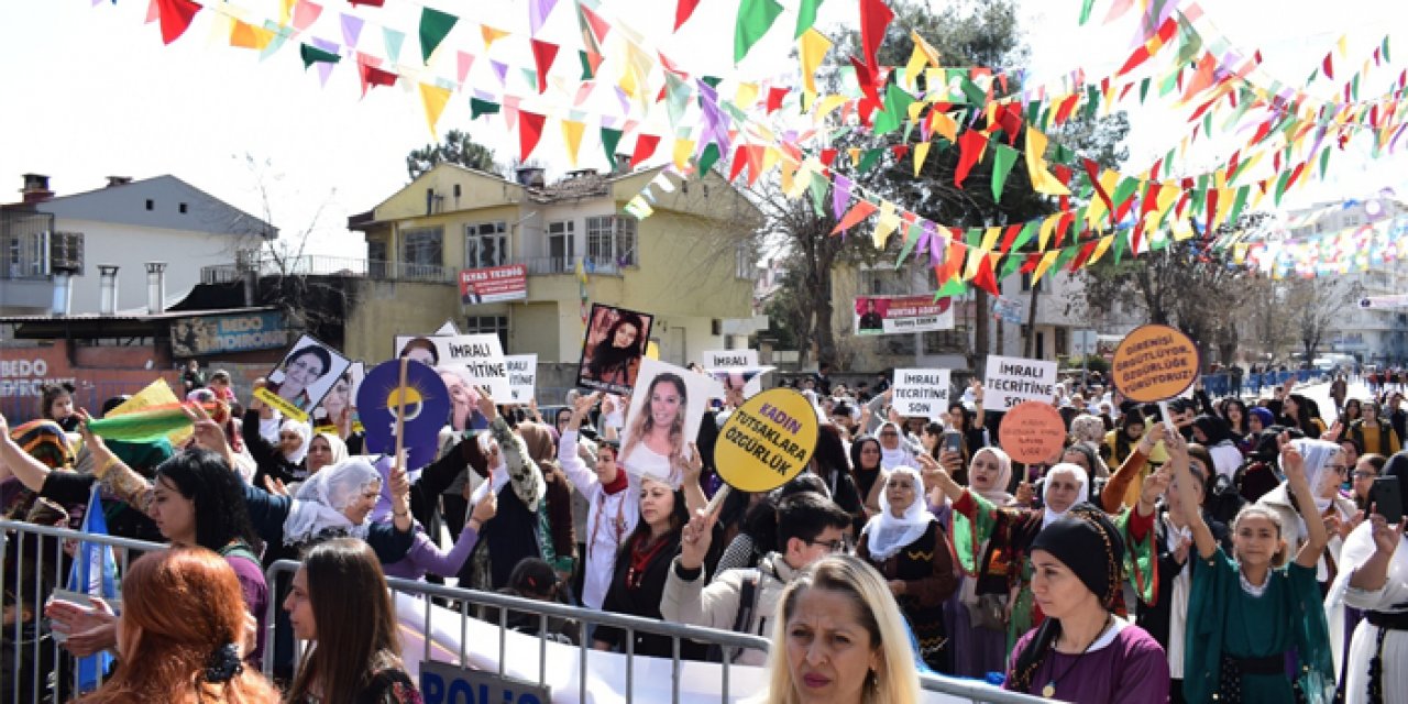 DEM Parti'nin Kadınlar Günü etkinliğinde terör propagandasına gözaltı