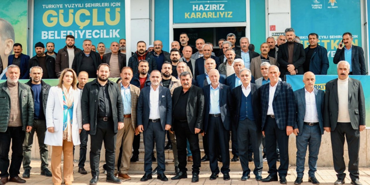 CHP'li belediye başkan adayı, adaylıktan çekilip AK Parti'ye geçti