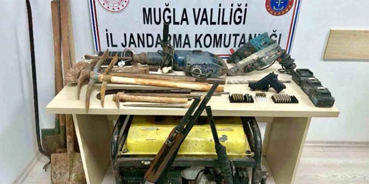 Muğla'da kaçak kazı yapan 4 şüpheli gözaltına alındı