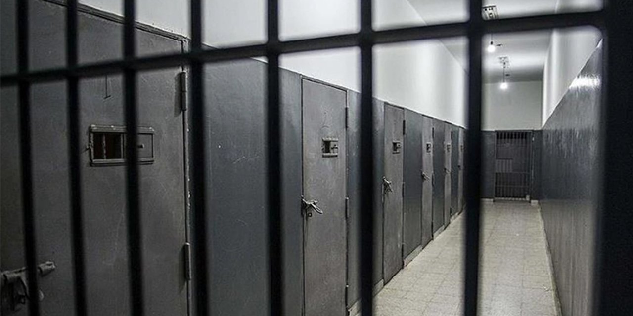 Denizli'de karısını bıçakla katleden sanığın cezası belli oldu