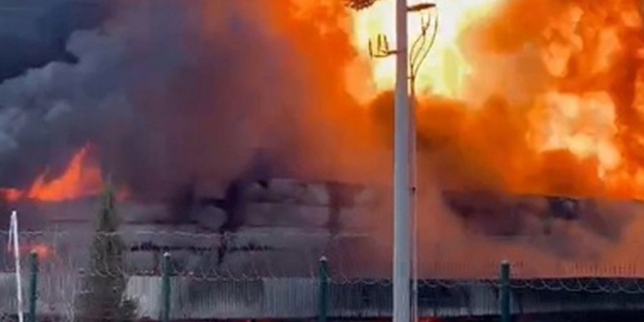 İzmir'de dev yangın! Alevler hızla büyüdü