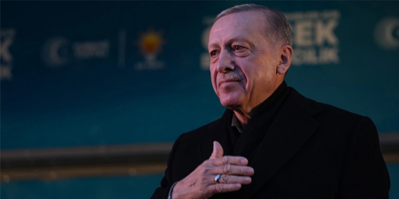 Cumhurbaşkanı Erdoğan Hakkari'de halka seslendi: Gençlere büyük müjdeyi verdi