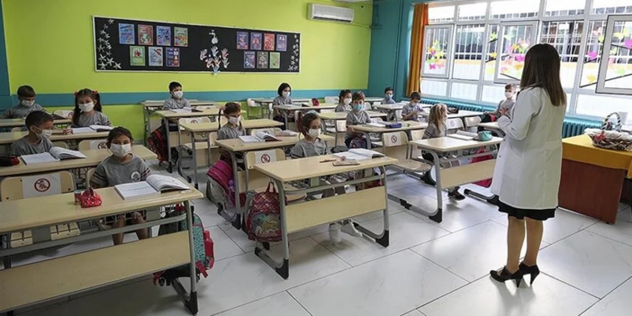 MEB’den yeni haber: Okullar bayram tatilinde göreve devam edecek