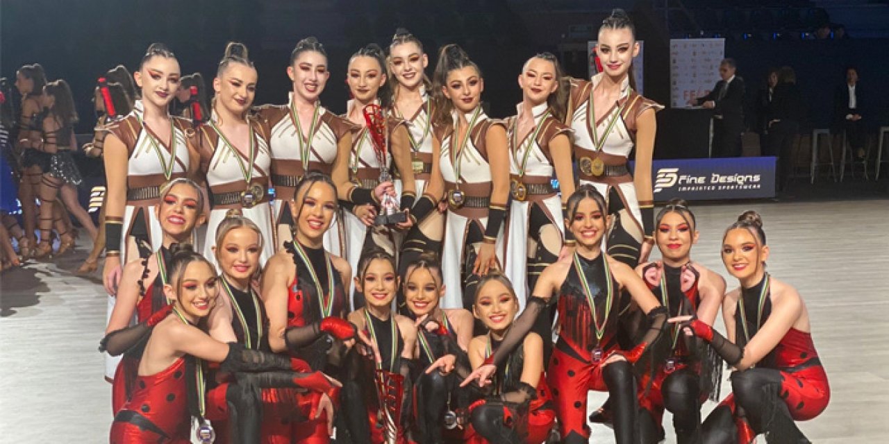 İspanya'da düzenlenen şampiyonada İzmirli dansçılardan gurur tablosu