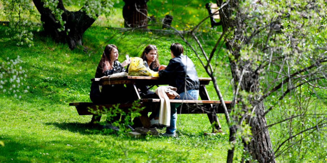 Ankaralılar bayramda parklara akın etti