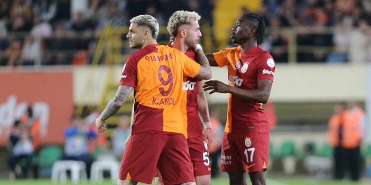 Galatasaray maçında göndermeli pankart