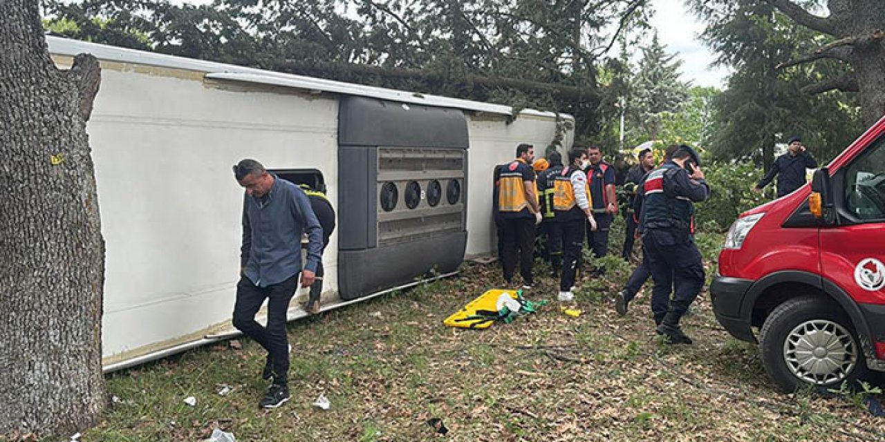 Kırklareli'nde yolcu otobüsü devrildi: Yaralılar var