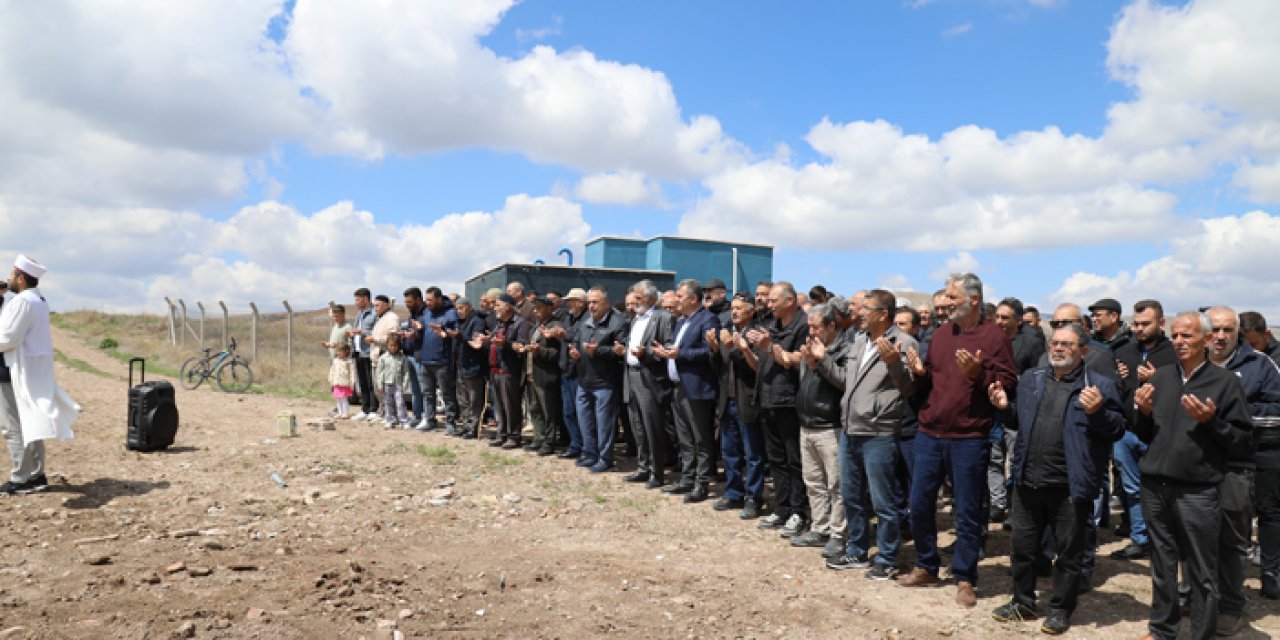 Ankara Çubuk'ta çiftçiler yağmur duasına çıktı