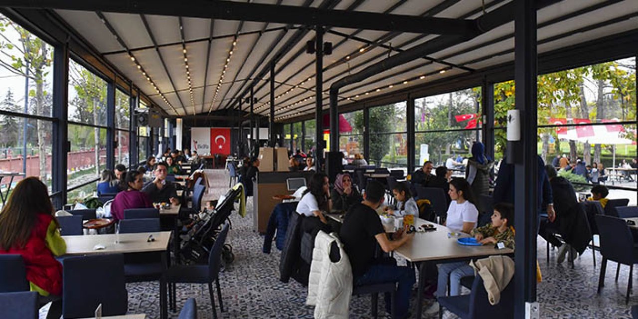 Ankara'da bu kafede fiyatlar sudan ucuz: Çay 2 TL