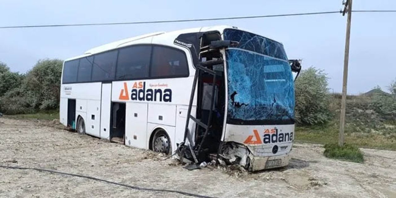 Kayseri'de feci kaza! Yolcu otobüsü şarampole uçtu