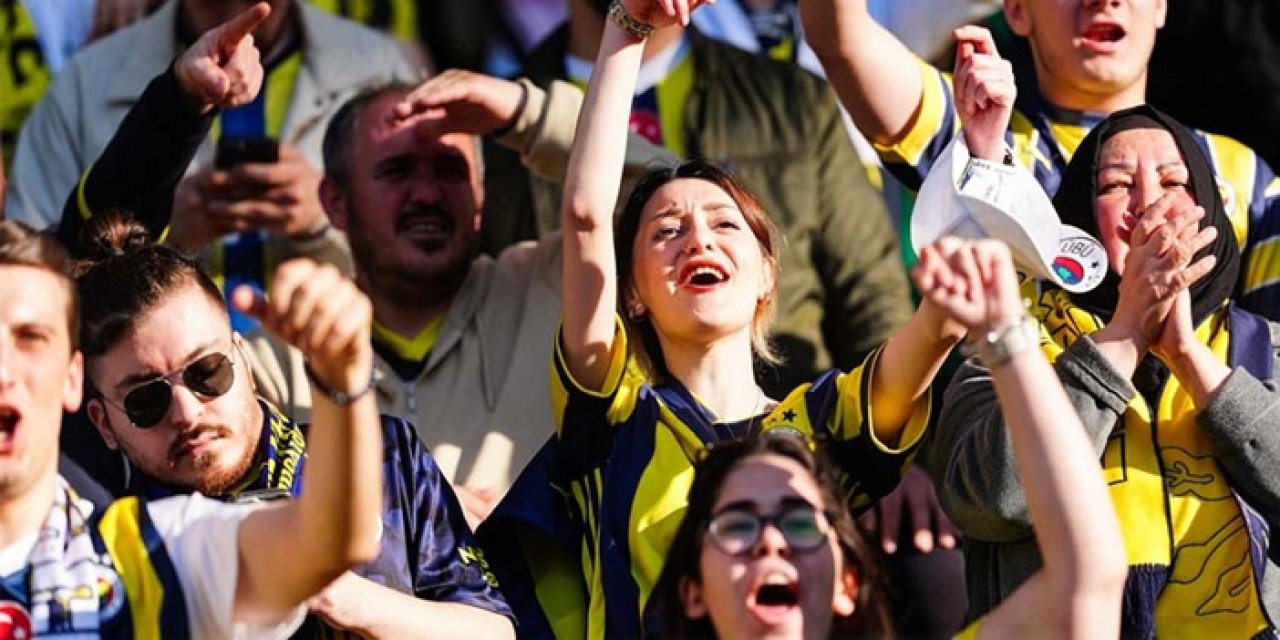 Fenerbahçeli taraftarlar RAMS Park'a hareket etti