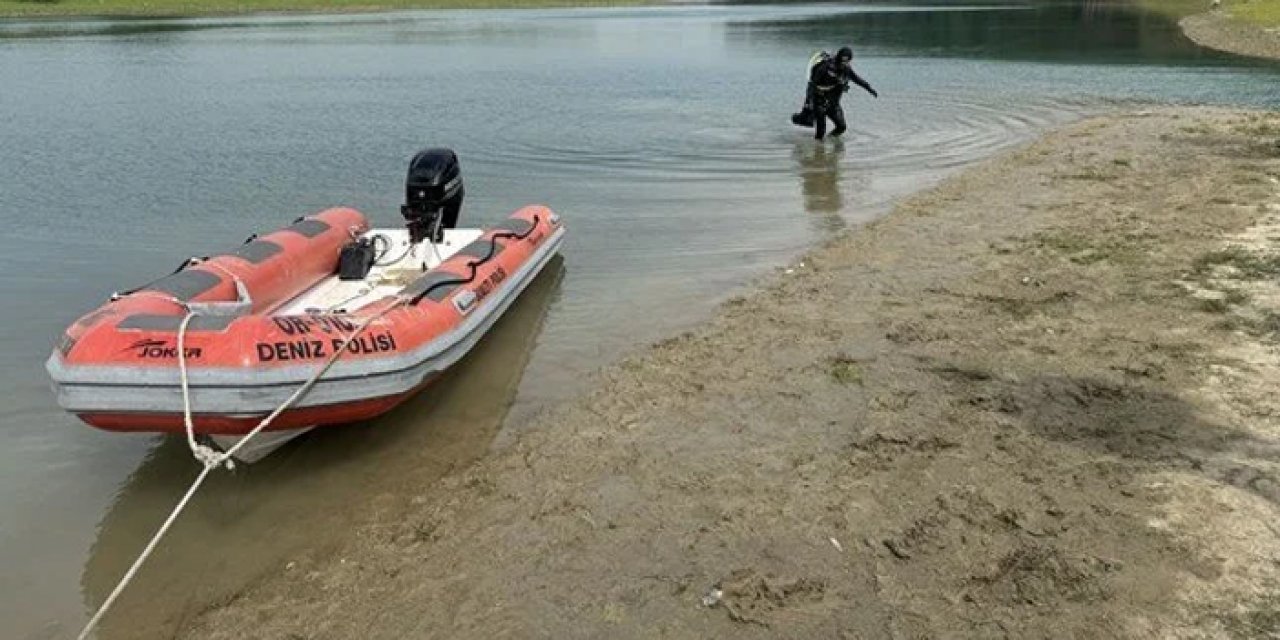 Seyhan Nehri'ne giren genç kayboldu