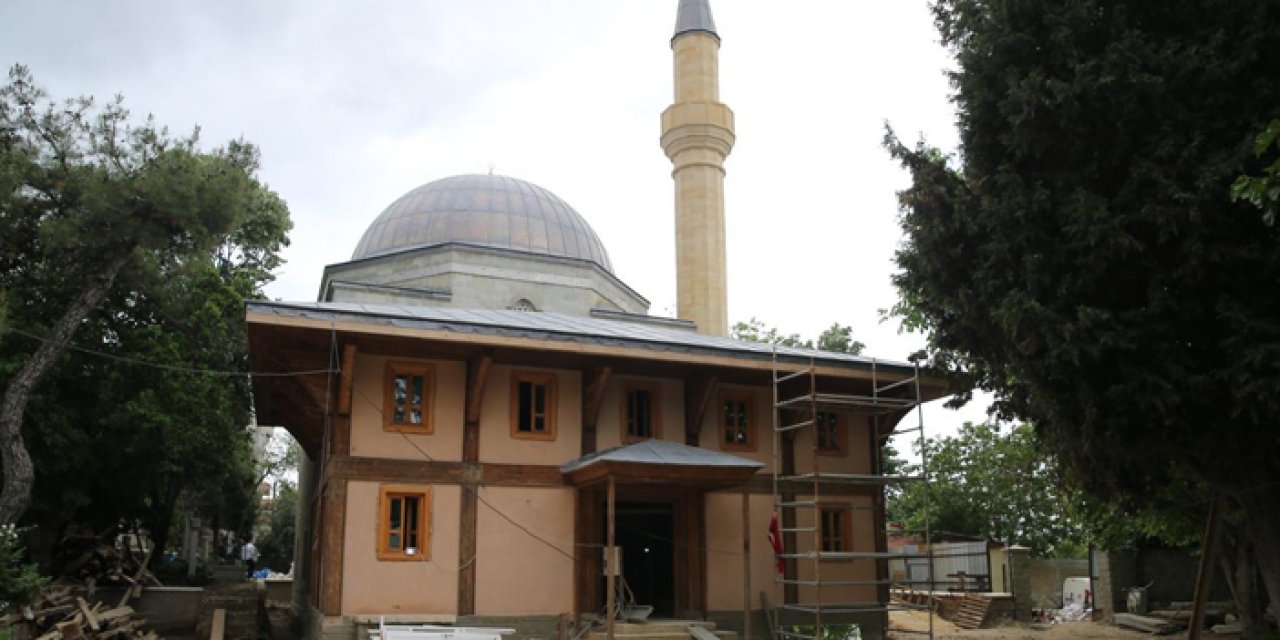 Tarihi cami için kapalı taş ocağı açıldı