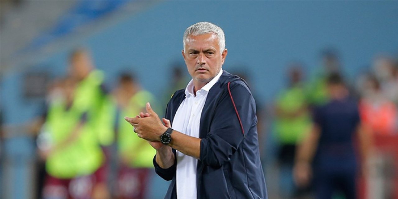 Fenerbahçe'den Mourinho'nun imza töreni için taraftara mesaj