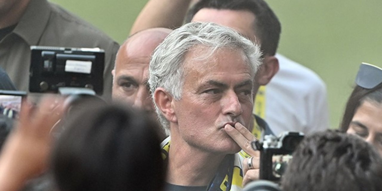 Fenerbahçe'ye 65 milyon euroluk golcü: Dikkat çeken Mourinho detayı