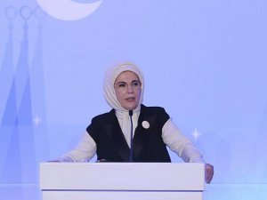 Emine Erdoğan 15 Temmuz gazileriyle  iftarda buluştu