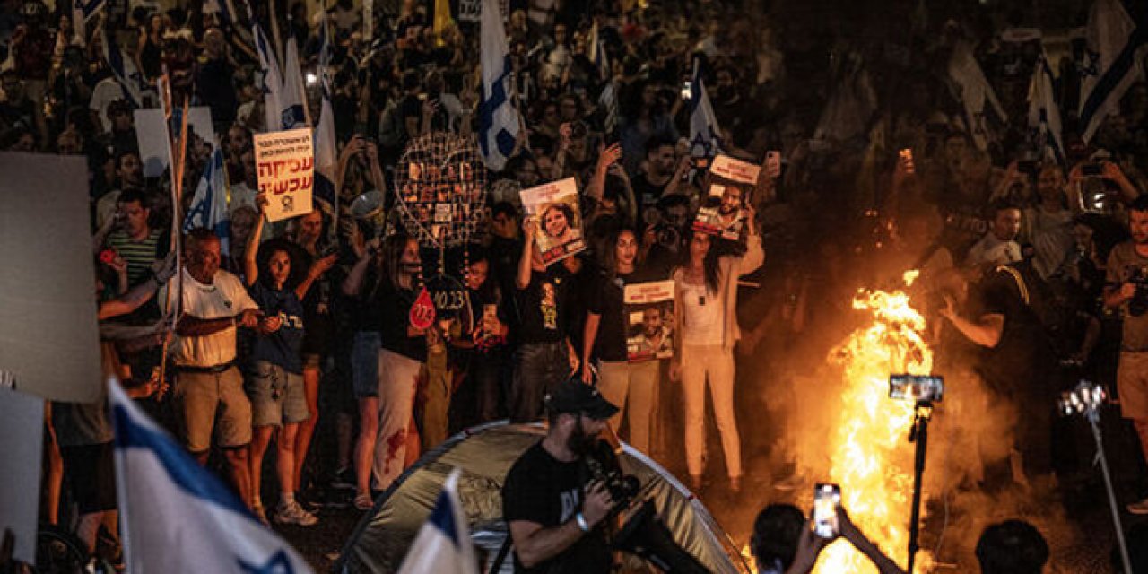 Hükümet istifa sloganları: Binlerce İsrailli sokağa döküldü