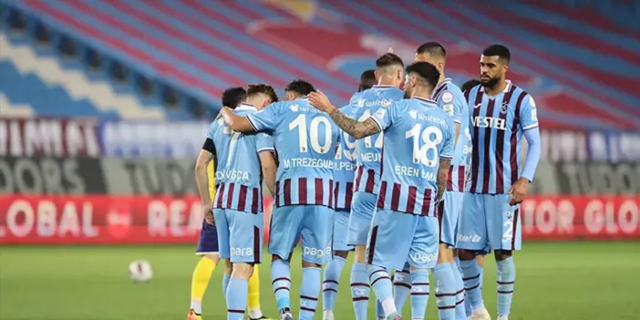 Trabzonspor, 5 futbolcunun transferini açıkladı: Ozan Tufan, Nwakaeme, Dragus...