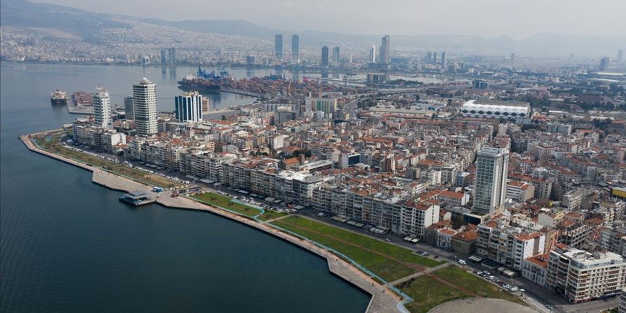 Meteoroloji'den İzmir'e müjde: Sıcaklıklar azalacak!
