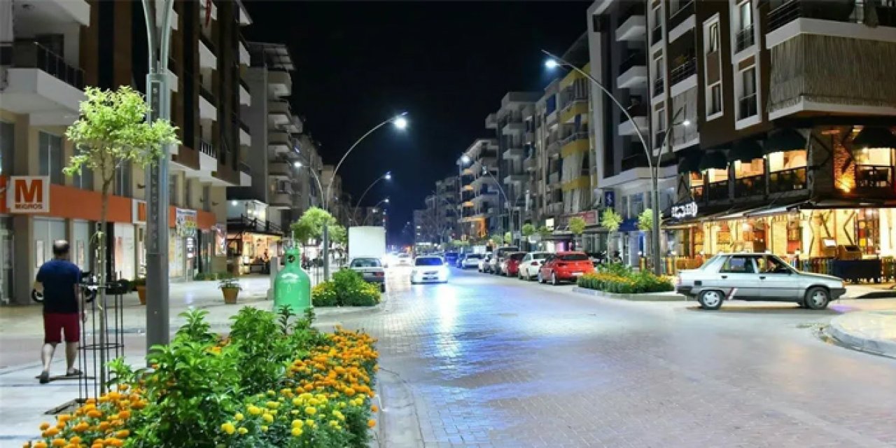 Manisa ortadan ikiye bölünebilir! İşte 2 ilçenin kendilerine bağlayacakları ilçeler!