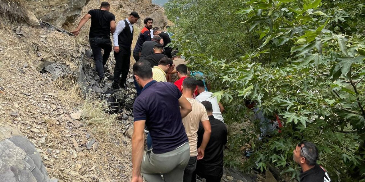 Bitlis'te çaya giren genç boğuldu