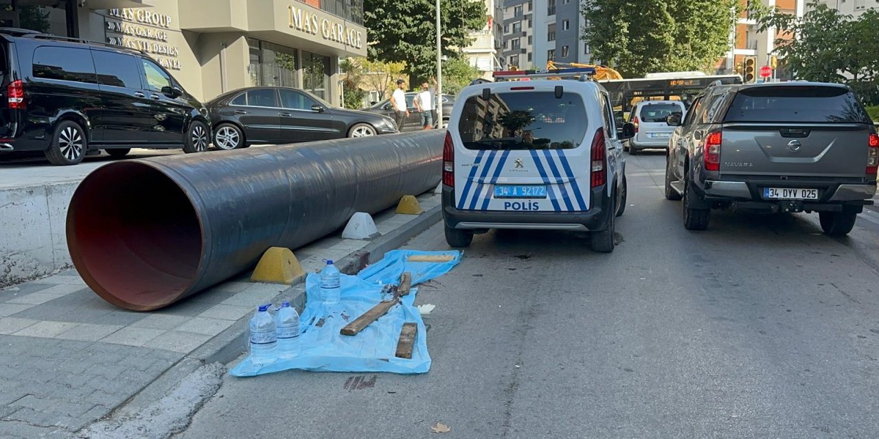 İstanbul-Kadıköy'de eşya taşınan yük asansörünün düşmesiyle bir kişi hayatını kaybetti