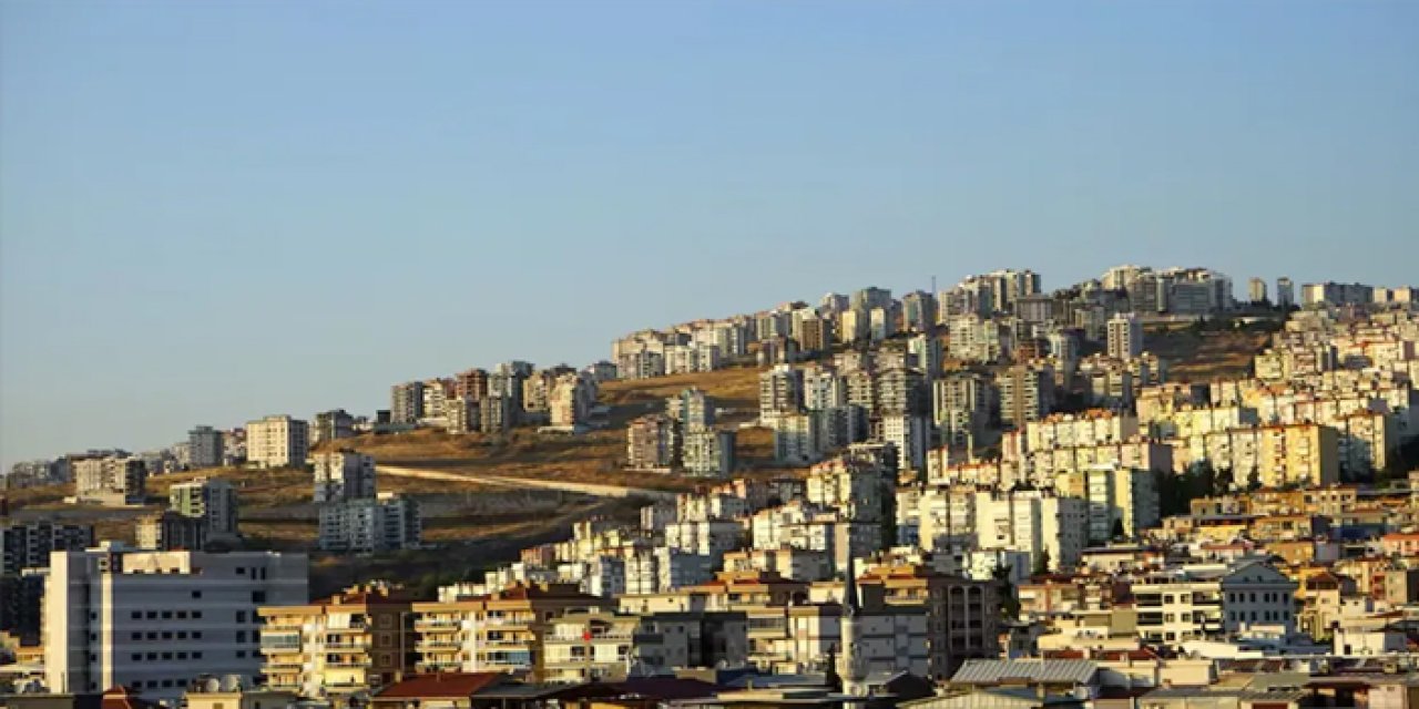 Önceden Karşıyaka'ya bağlıydı: Çiğli'de kaç kişi yaşıyor?