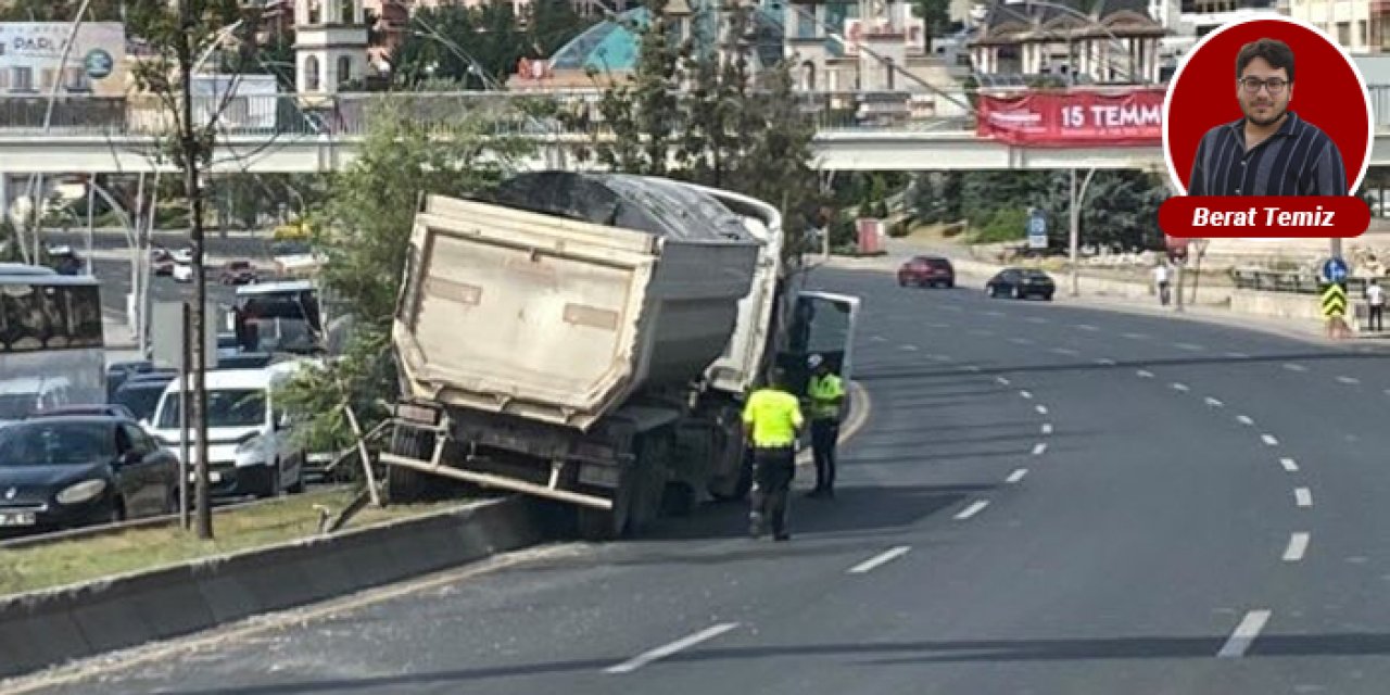 Ankara'da faciadan dönüldü: Refüje çıkarak durabildi