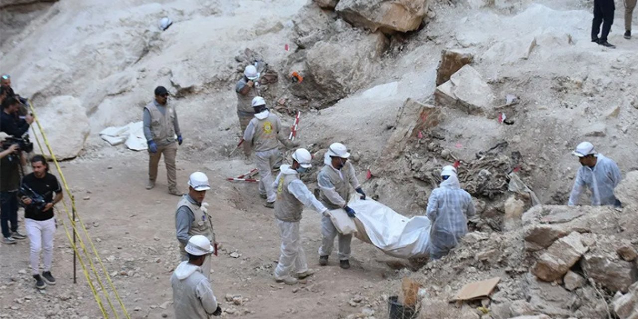 Musul'da dehşete düşüren görüntüler! Toplu mezar bulundu