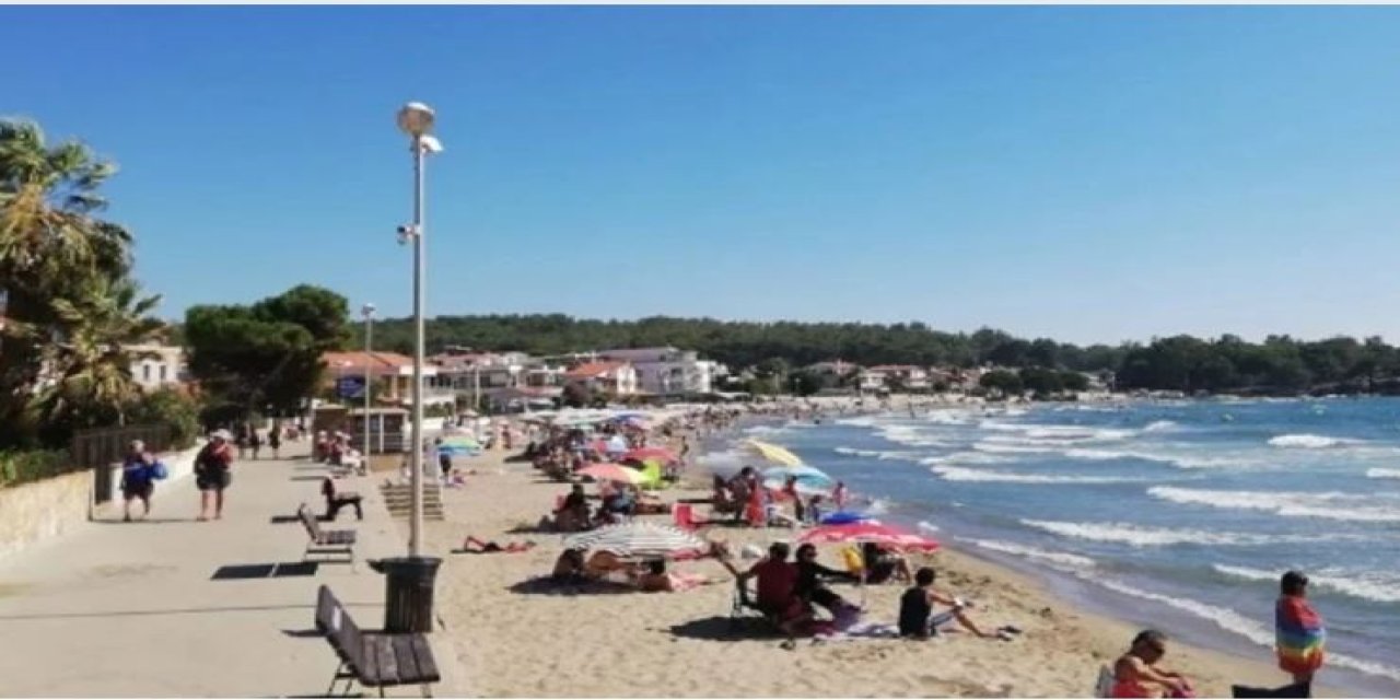 İzmir'de toplu ulaşımla gidebileceğiniz bir plaj: Üstelik ücretsiz