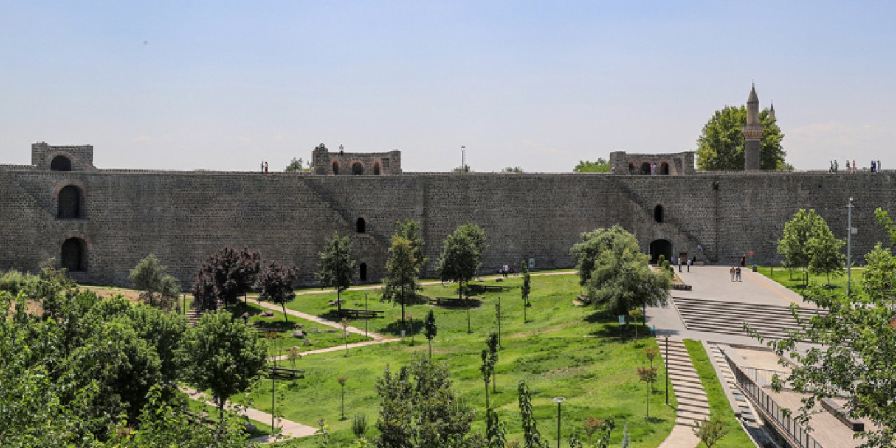 Turistik ekspres bölgeyi hareketlendirdi, turizm canlandı