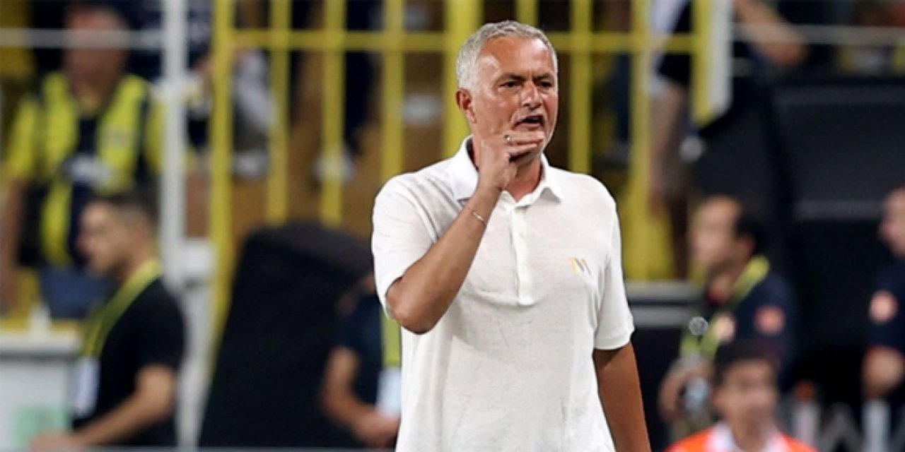 Jose Mourinho'yu Adana Demirspor maçında çılgına döndüren detay