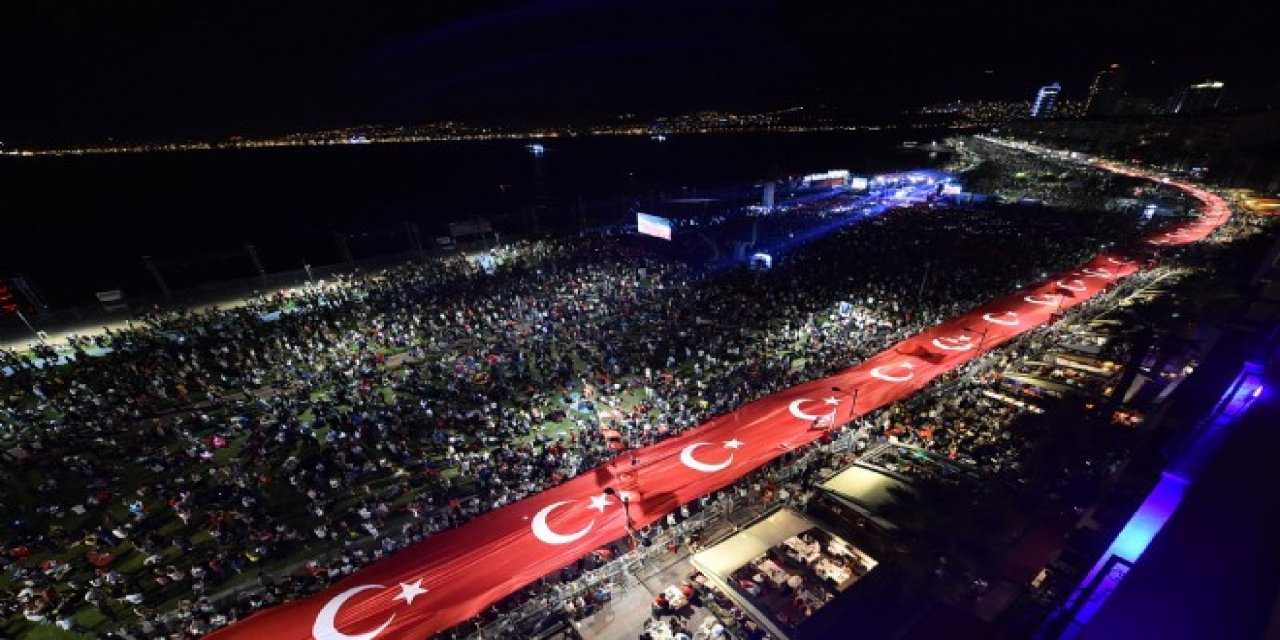 Geri sayım başladı! İzmir’de coşkuya hazır olun!