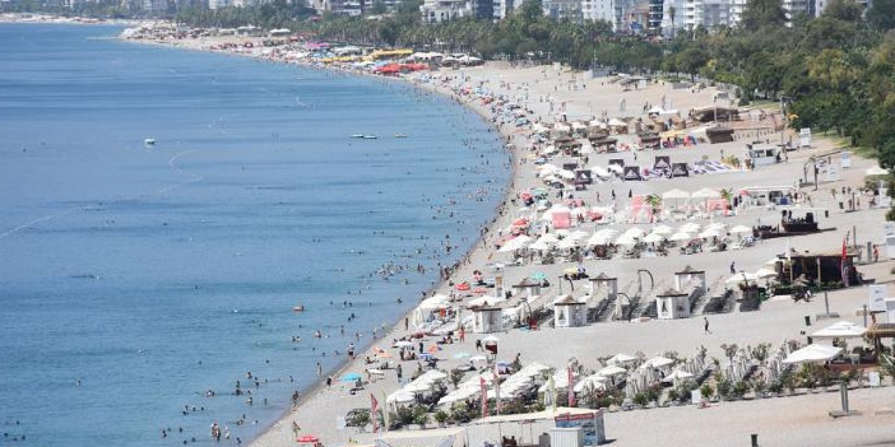 Türkiye’ye turist akını: 7 ayda 28 milyon kişi geldi